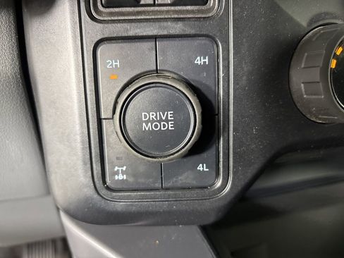 Used 2025 Ford F250 XLT w/ FX4 Off-Road Package image 17