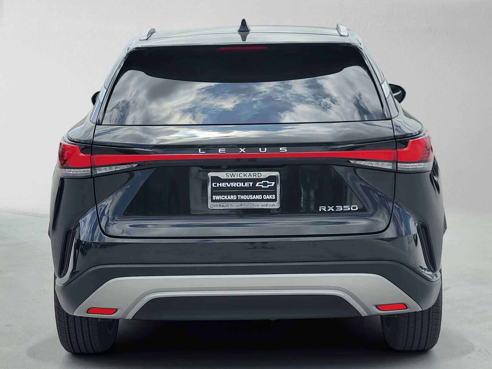 Used 2023 Lexus RX 350 Premium Plus w/ Cold Area Package FWD image 4