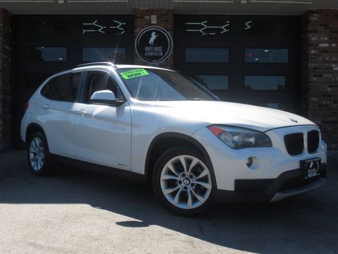 Used 2013 BMW X1 xDrive28i AWD/4WD image 1