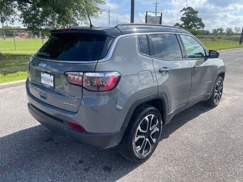 Used 2024 Jeep Compass Limited AWD/4WD image 8