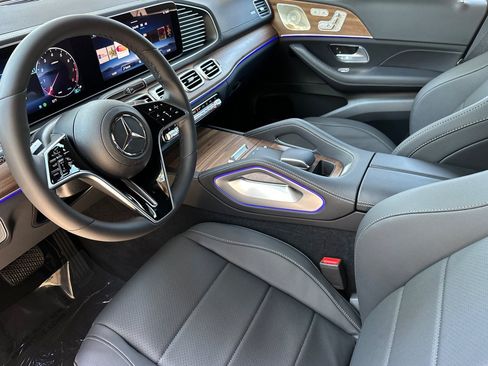 Used 2026 Mercedes-Benz GLE 450 4MATIC Coupe image 4