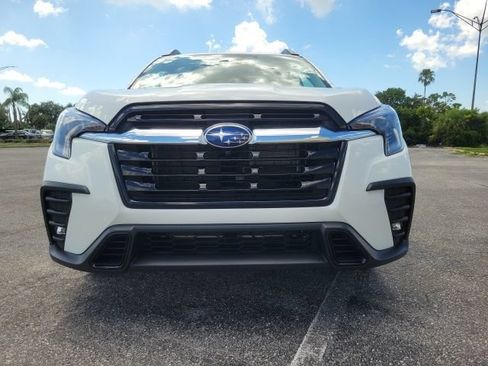Used 2026 Subaru Ascent Limited AWD/4WD image 3