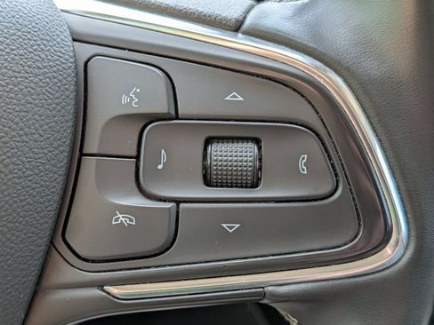 Used 2025 Buick Encore GX Avenir w/ Avenir Convenience Package AWD/4WD image 50