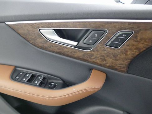 New 2026 Audi Q8 Premium Plus image 10