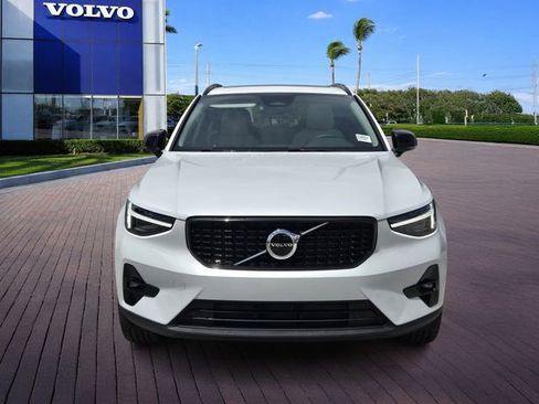 New 2026 Volvo XC40 B5 Plus w/ Protection Package Premier image 2