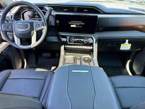 New 2026 GMC Sierra 2500 Denali w/ Denali Reserve Package AWD/4WD image 7