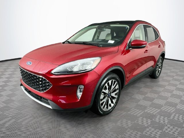 Certified 2020 Ford Escape Titanium AWD/4WD image 7