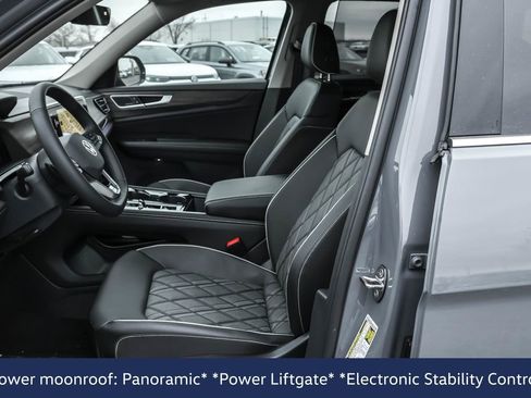 New 2026 Volkswagen Atlas SEL Premium R-Line AWD/4WD image 6