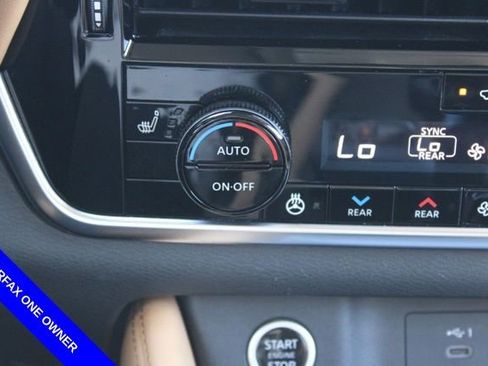 Used 2021 Nissan Rogue Platinum image 41