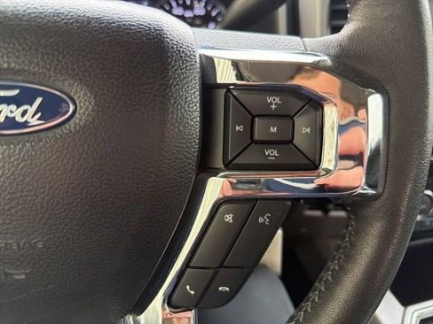 Used 2020 Ford F250 Lariat w/ Chrome Package AWD/4WD image 17