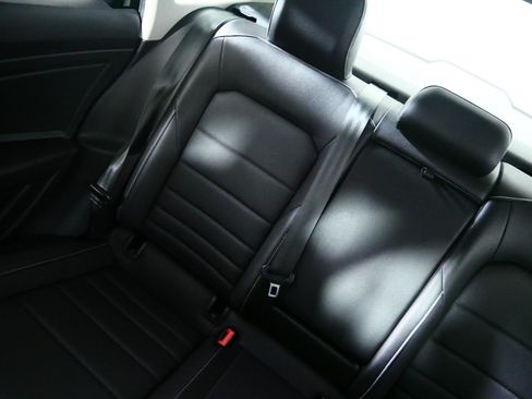 Used 2024 Volkswagen Jetta SE FWD image 12