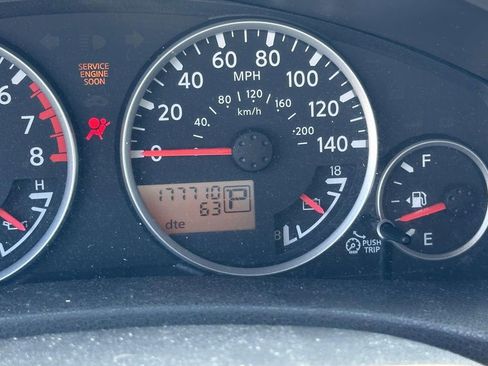 Used 2006 Nissan Pathfinder SE w/ (S01) Side Air Bags Pkg AWD/4WD image 22