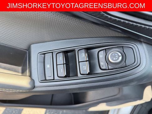 Used 2023 Subaru Crosstrek 2.5i Sport AWD/4WD image 13