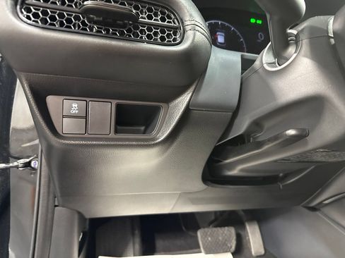 Used 2025 Honda HR-V LX image 33