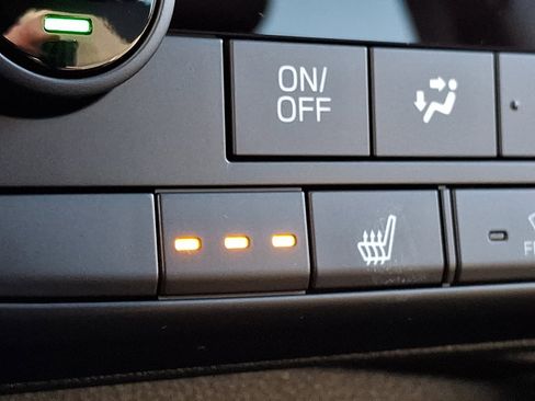 New 2026 Subaru Outback Premium image 15