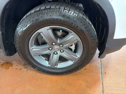 Used 2023 Honda Ridgeline RTL-E image 10