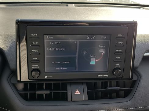 Used 2022 Toyota RAV4 LE AWD/4WD image 22
