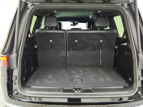 Used 2023 Jeep Wagoneer 4WD w/ Convenience Group I image 22