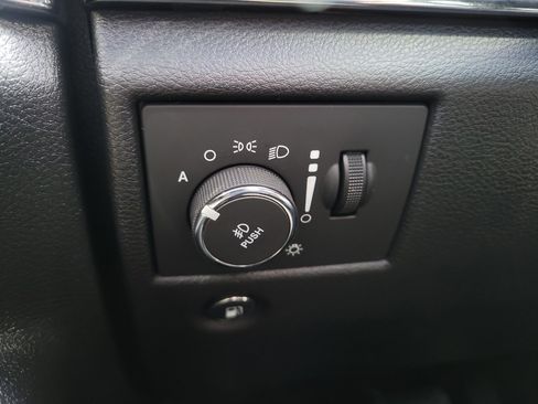 Used 2016 Jeep Grand Cherokee Limited 75th Anniversary image 21