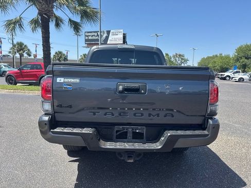 Used 2023 Toyota Tacoma Limited w/ Nightshade Package AWD/4WD image 4
