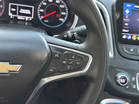 Used 2023 Chevrolet Malibu LT FWD image 22