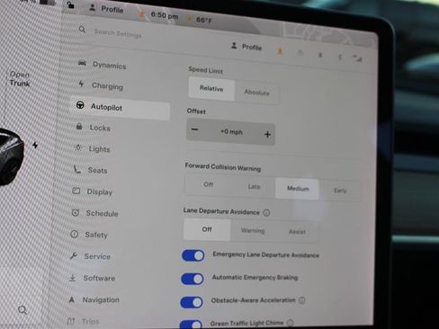 Used 2021 Tesla Model 3 Long Range image 17