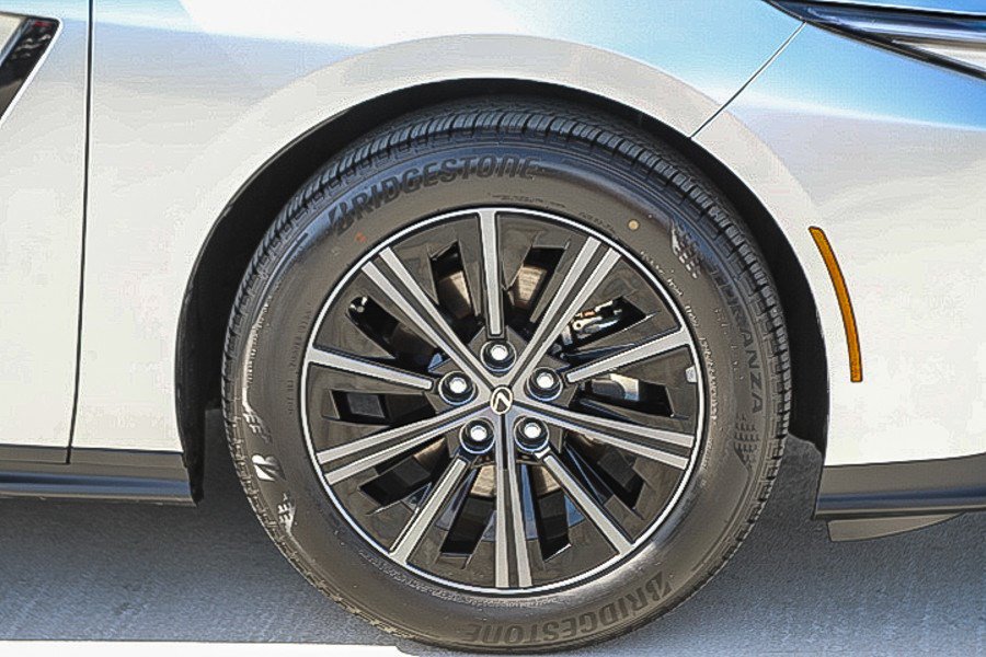 Used 2026 Lexus ES 350h w/ Convenience Package FWD image 10