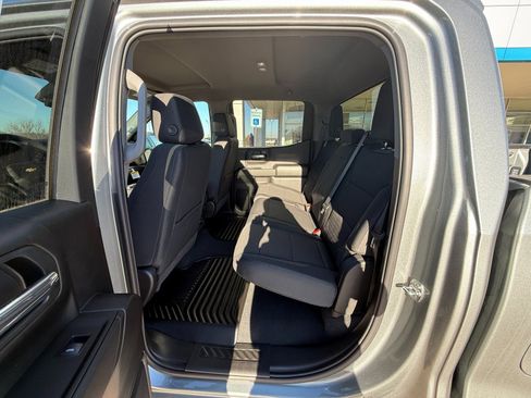 New 2026 Chevrolet Silverado 1500 Custom w/ LPO, Dark Essentials Package image 14