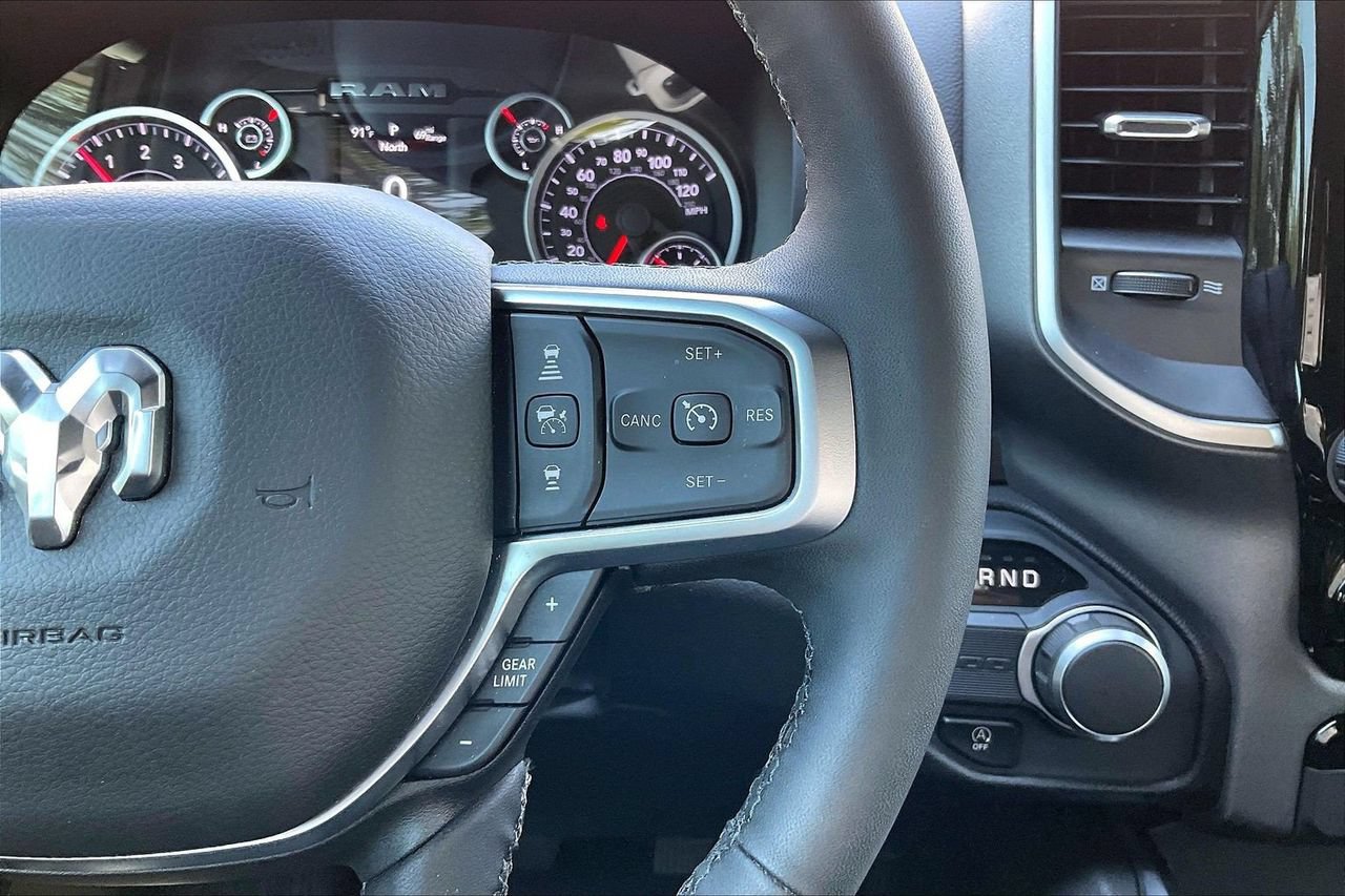 Certified 2025 RAM 1500 Big Horn RWD image 30