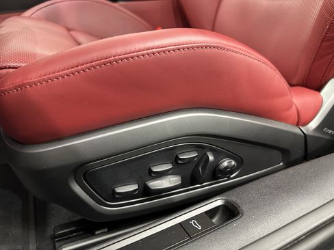 Certified 2024 Porsche 911 Carrera 4 GTS image 33