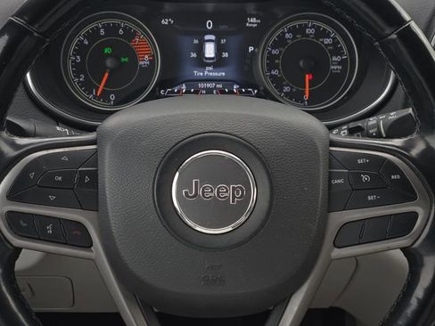 Used 2020 Jeep Cherokee Limited AWD/4WD image 26