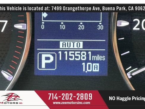 Used 2017 Nissan Armada Platinum w/ Captain Seat Package image 21