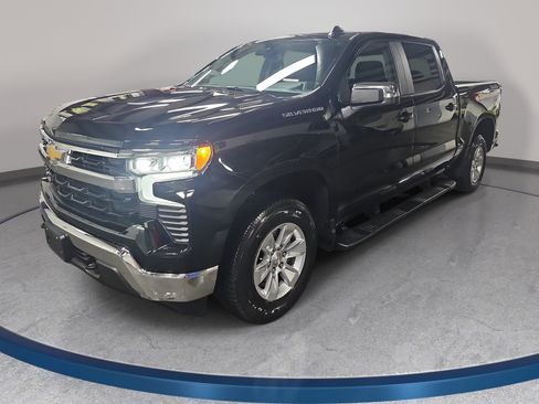 Used 2023 Chevrolet Silverado 1500 LT AWD/4WD image 1