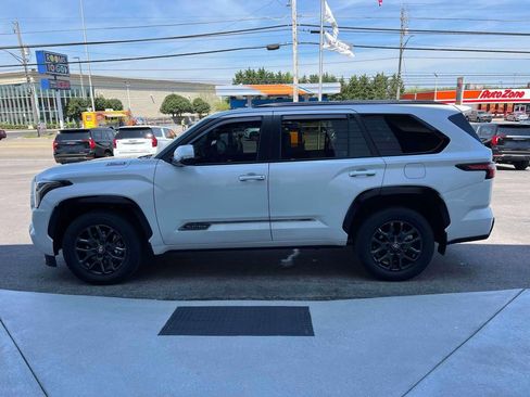 Used 2026 Toyota Sequoia Platinum w/ Tow Technology Package AWD/4WD image 6