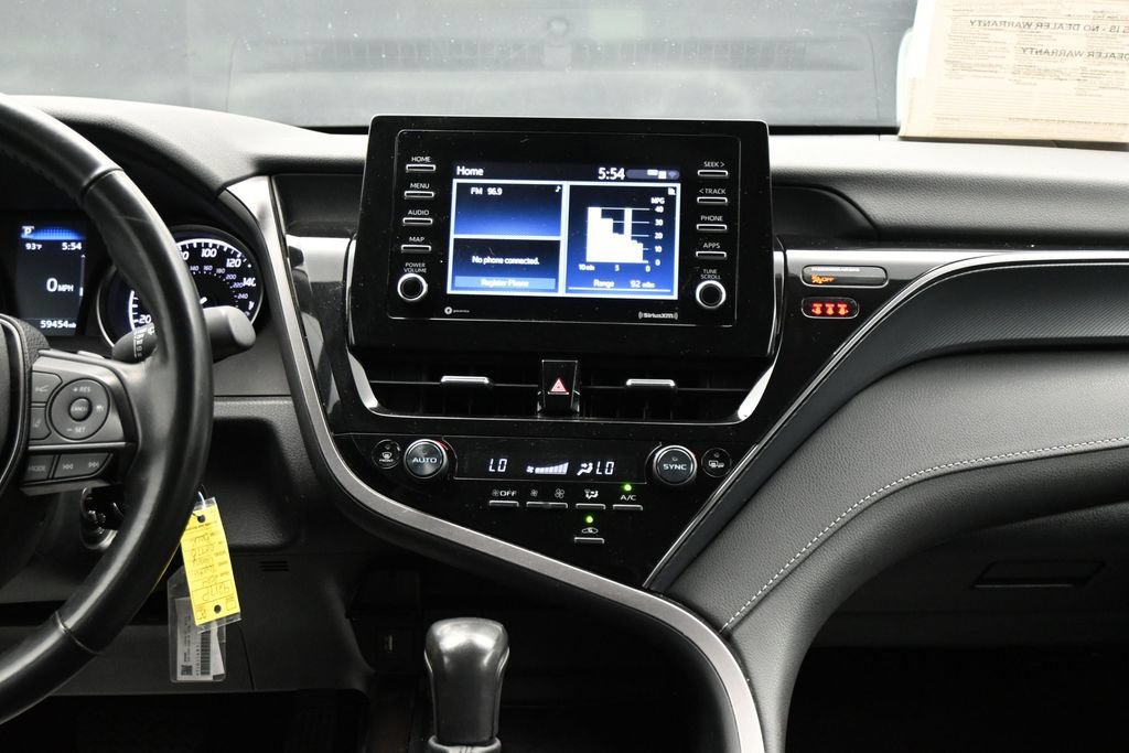 Used 2024 Toyota Camry SE FWD image 18