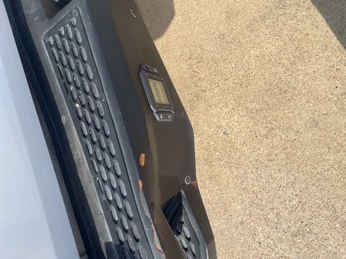 Used 2021 Ford F250 XLT w/ XLT Premium Package image 4