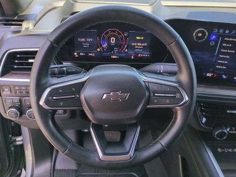 Used 2025 Chevrolet Tahoe Z71 w/ Z71 Off-Road Package AWD/4WD image 16