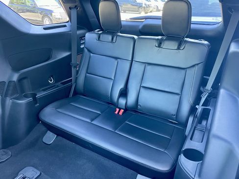 Used 2023 Ford Explorer ST w/ Equipment Group 401A AWD/4WD image 32