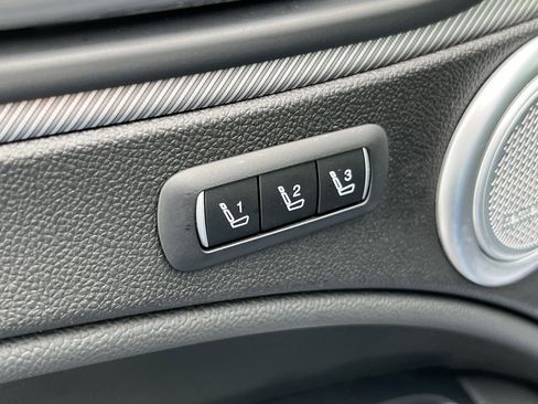 Used 2018 Alfa Romeo Stelvio Ti Sport image 21