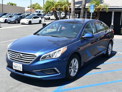 Used 2016 Hyundai Sonata SE FWD image 3