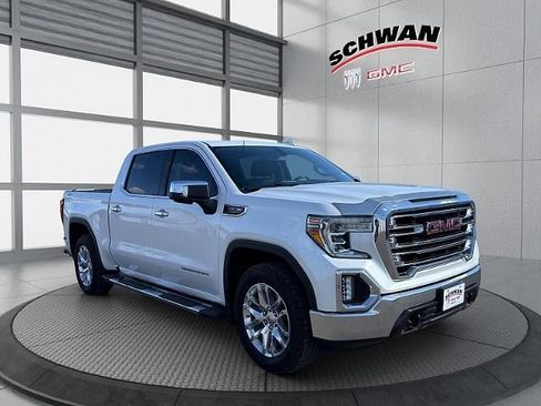 Used 2019 GMC Sierra 1500 SLT w/ SLT Premium Package AWD/4WD image 4