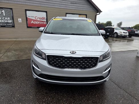 Used 2020 Kia Sedona EX image 2