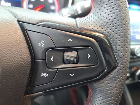 Used 2023 Chevrolet TrailBlazer RS w/ Sun and Liftgate Package FWD image 18
