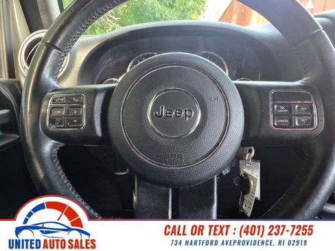 Used 2017 Jeep Wrangler Unlimited Sport AWD/4WD image 17