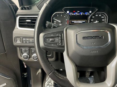 Used 2021 GMC Yukon Denali AWD/4WD image 11