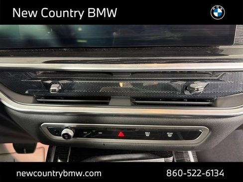 Used 2023 BMW X7 xDrive40i w/ M Sport Package AWD/4WD image 24