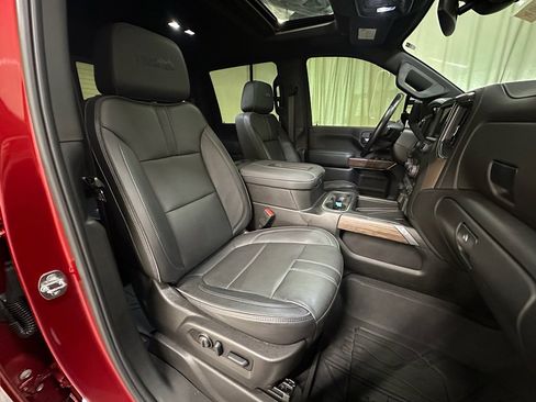 Certified 2022 Chevrolet Silverado 2500 High Country w/ Safety Package II image 22