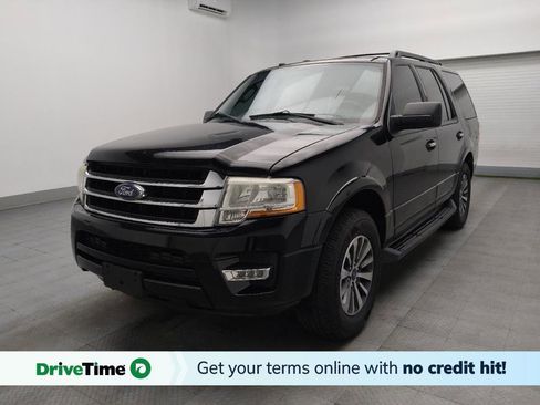 Used 2017 Ford Expedition XLT image 1