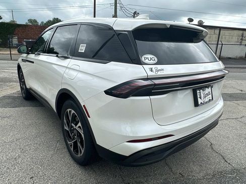 New 2025 Lincoln Nautilus Premier w/ Equipment Group 102A image 5