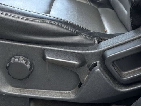 Used 2024 Ford Bronco Everglades image 27